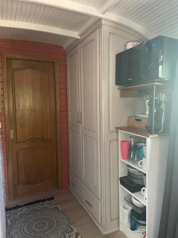 Le Soler Roulotte En Bois Sud Franceゲストハウス エクステリア 写真