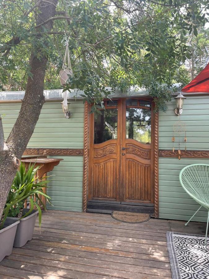 Le Soler Roulotte En Bois Sud Franceゲストハウス エクステリア 写真